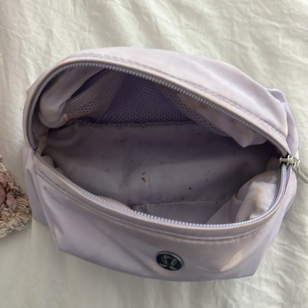 lulu makeup bag , bleach stains and makeup stains - Picture 6 of 6